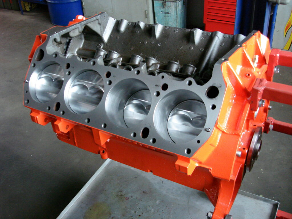 Aufbereitung / Reparatur / Überholung Motorblock